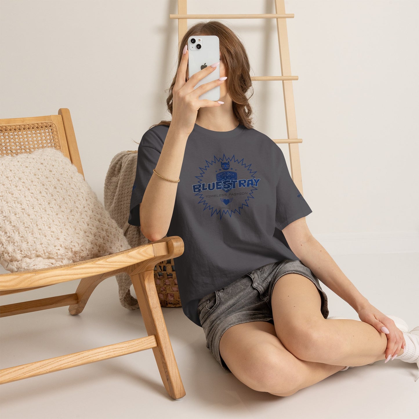 Bluestray Vintage Logo Tee — Timeless Fashion Graphic T-Shirt
