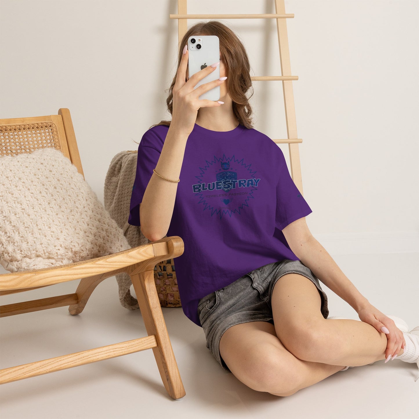 Bluestray Vintage Logo Tee — Timeless Fashion Graphic T-Shirt
