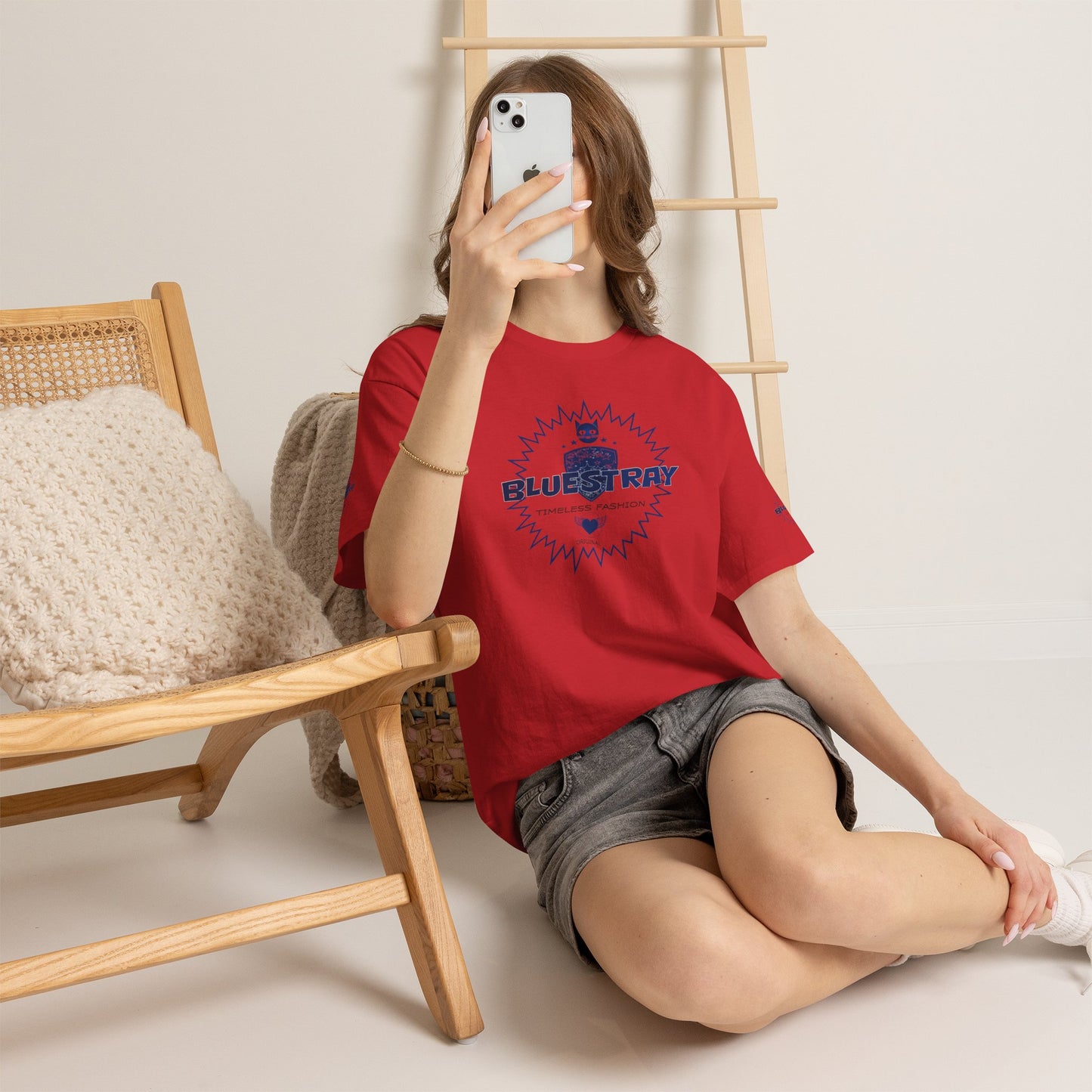 Bluestray Vintage Logo Tee — Timeless Fashion Graphic T-Shirt