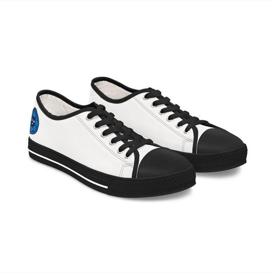 White Women's Low Top Bluestray Sneakers — Classic Casual Canvas Shoes
