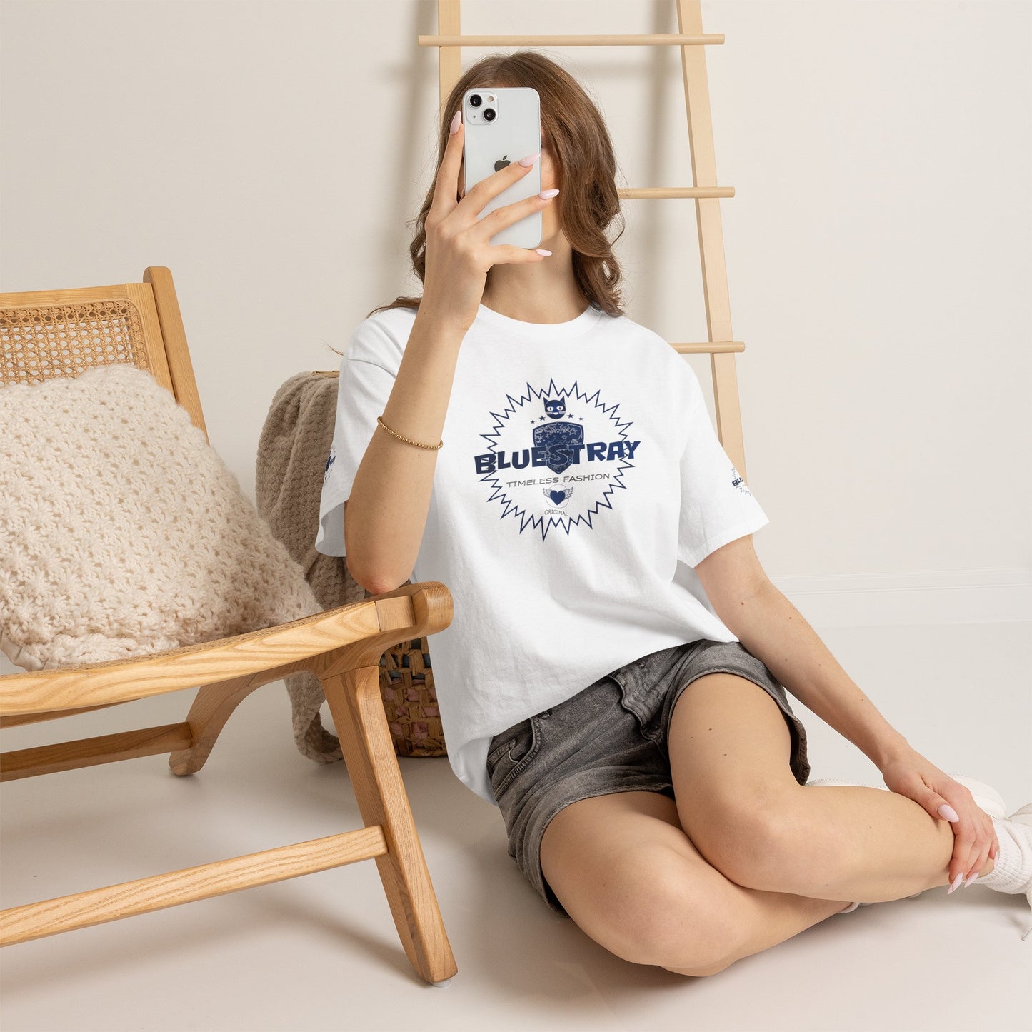 Bluestray Vintage Logo Tee — Timeless Fashion Graphic T-Shirt