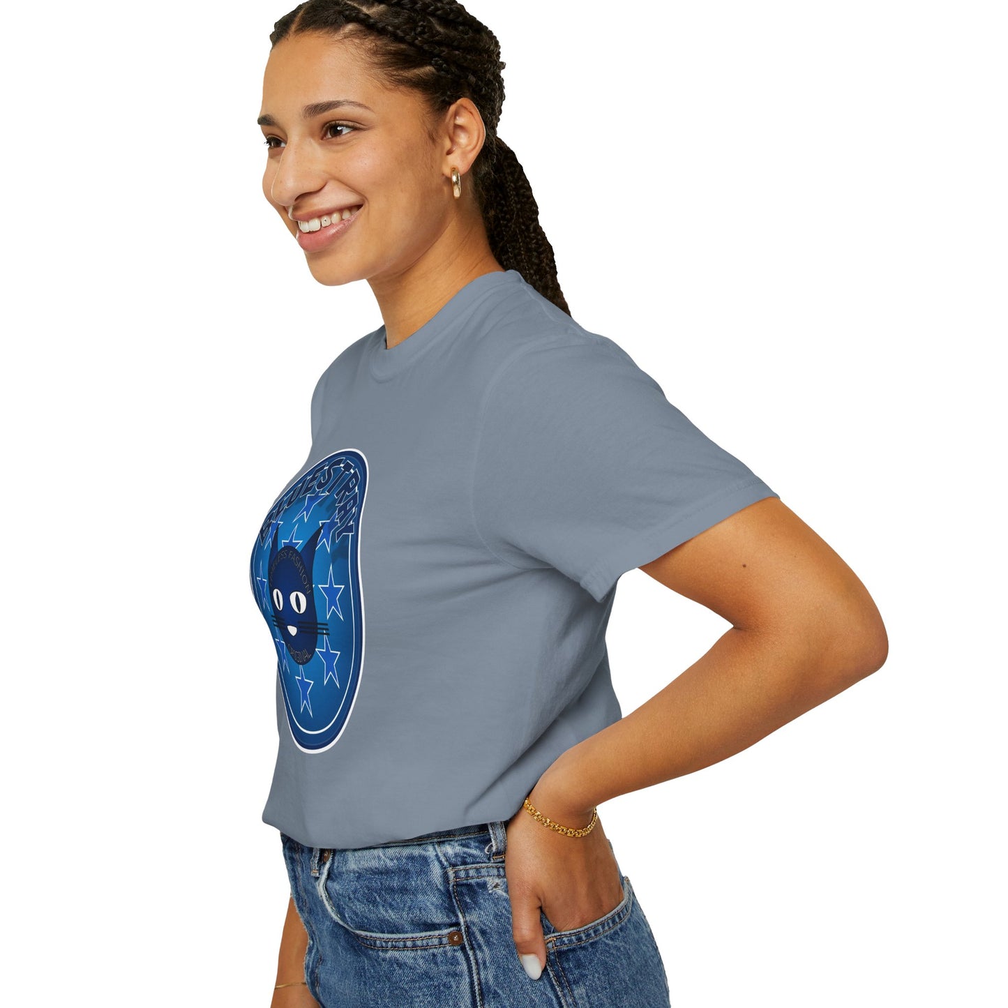 Bluestray Cat Graphic T-Shirt — Retro Star Emblem Tee