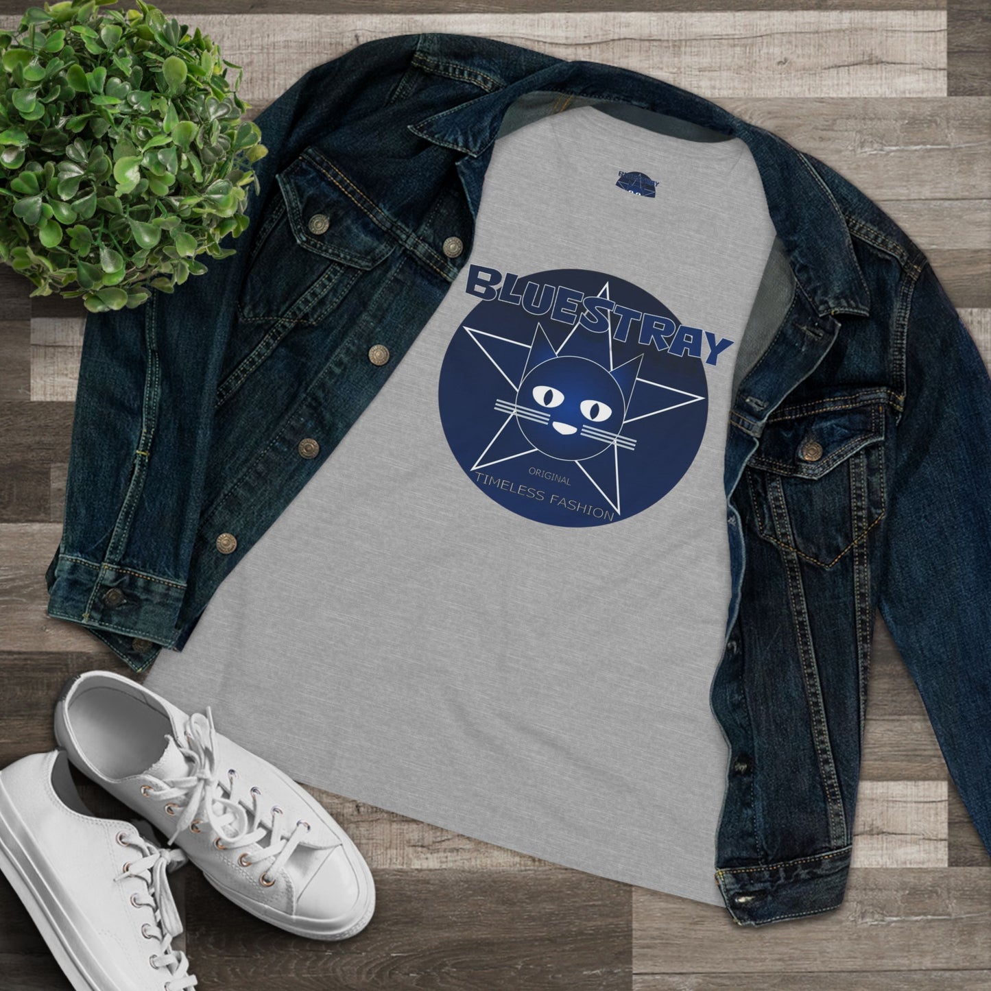 Bluestray Cat Graphic Tee — Women's Cat Lover T-Shirt