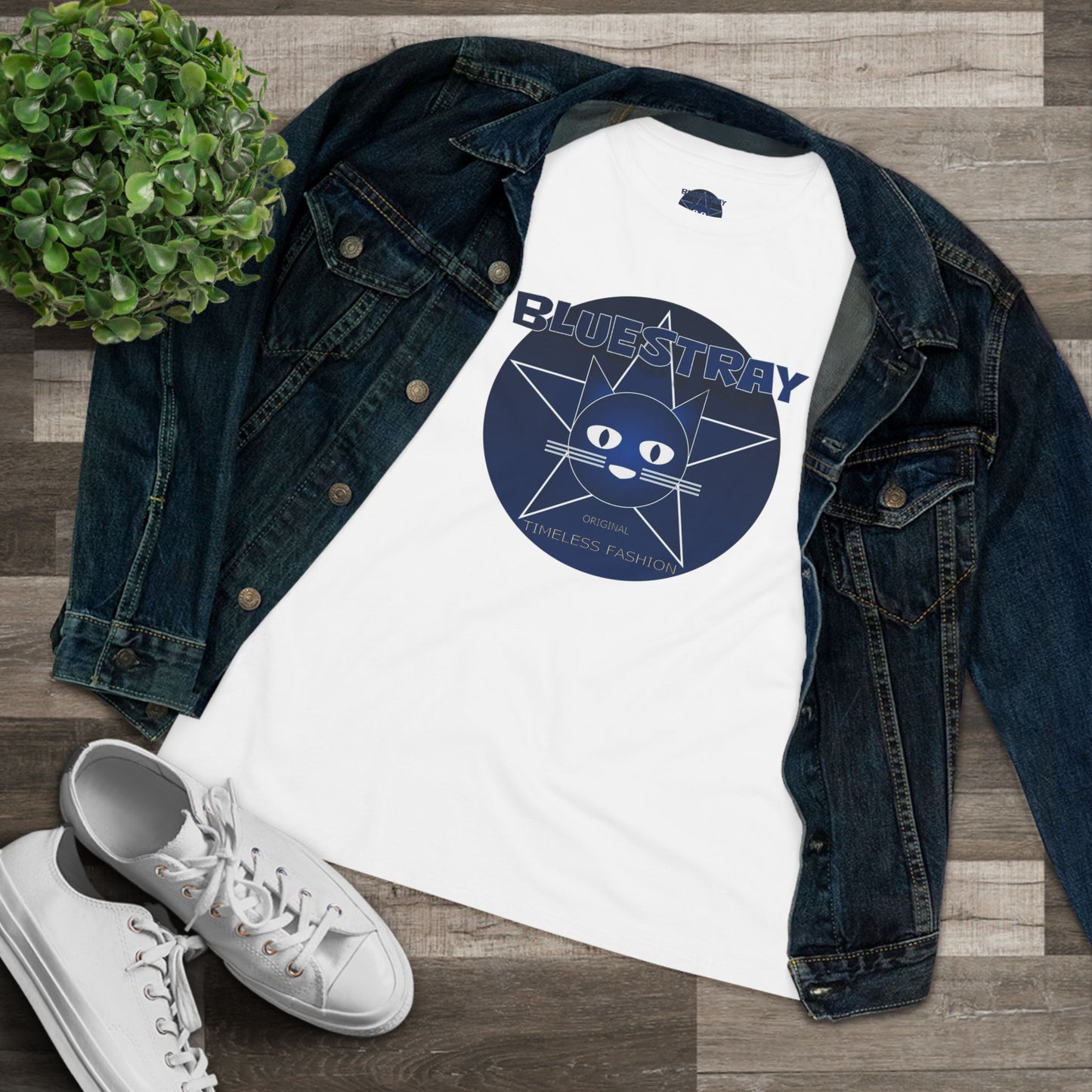 Bluestray Cat Graphic Tee — Women's Cat Lover T-Shirt