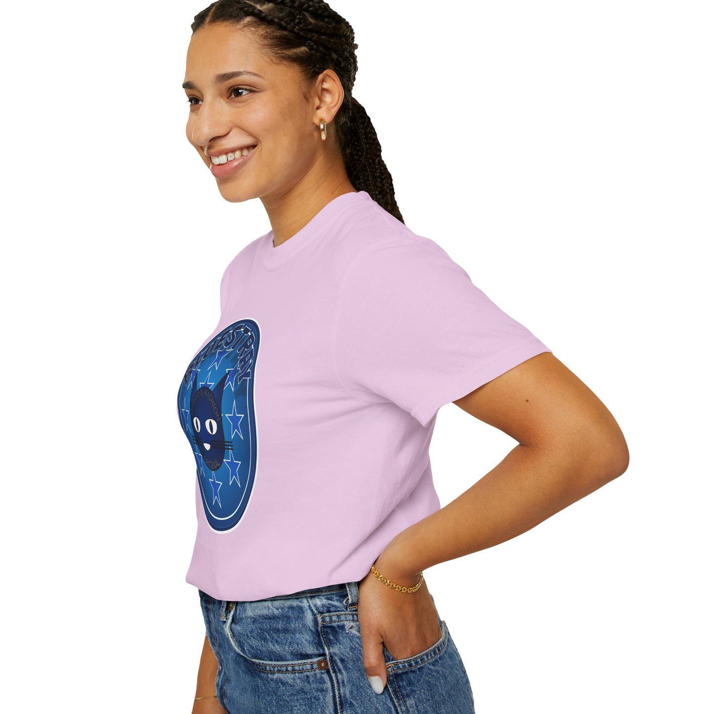 Bluestray Cat Graphic T-Shirt — Retro Star Emblem Tee